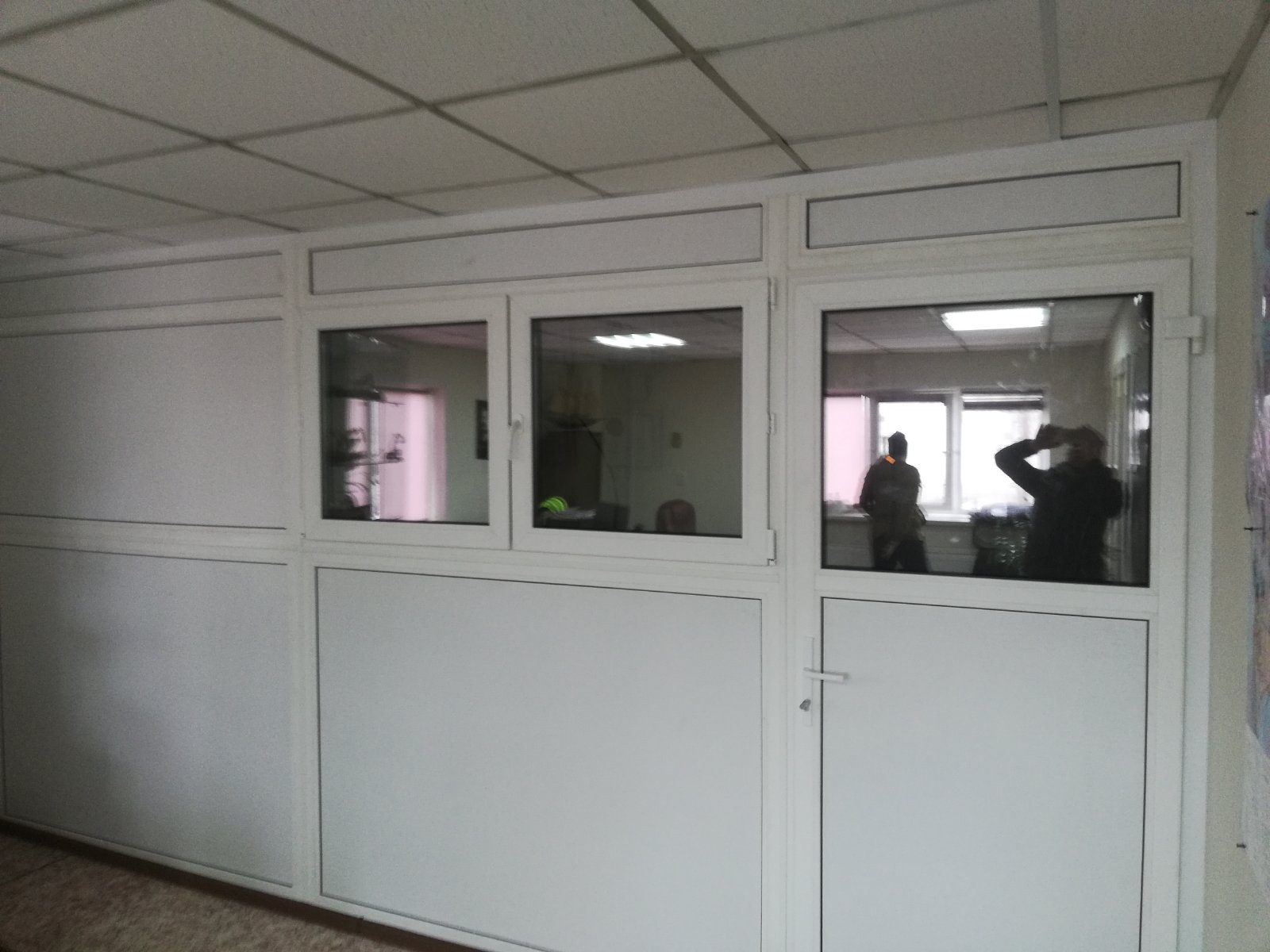 https://votkinsk.delaem-okna.ru/storage/app/uploads/public/63f/473/a55/63f473a552209499614788.jpg
